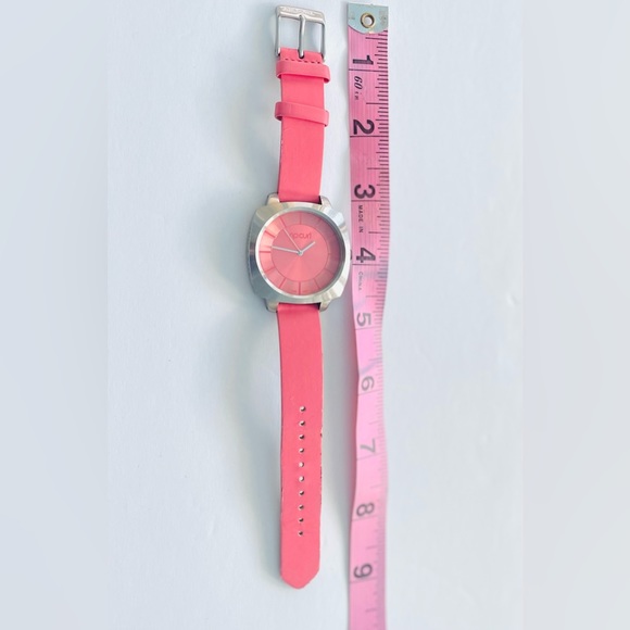 RIP CURL PINK WATCH—New Battery—Stainless Steel Case—NICE - Picture 11 of 13